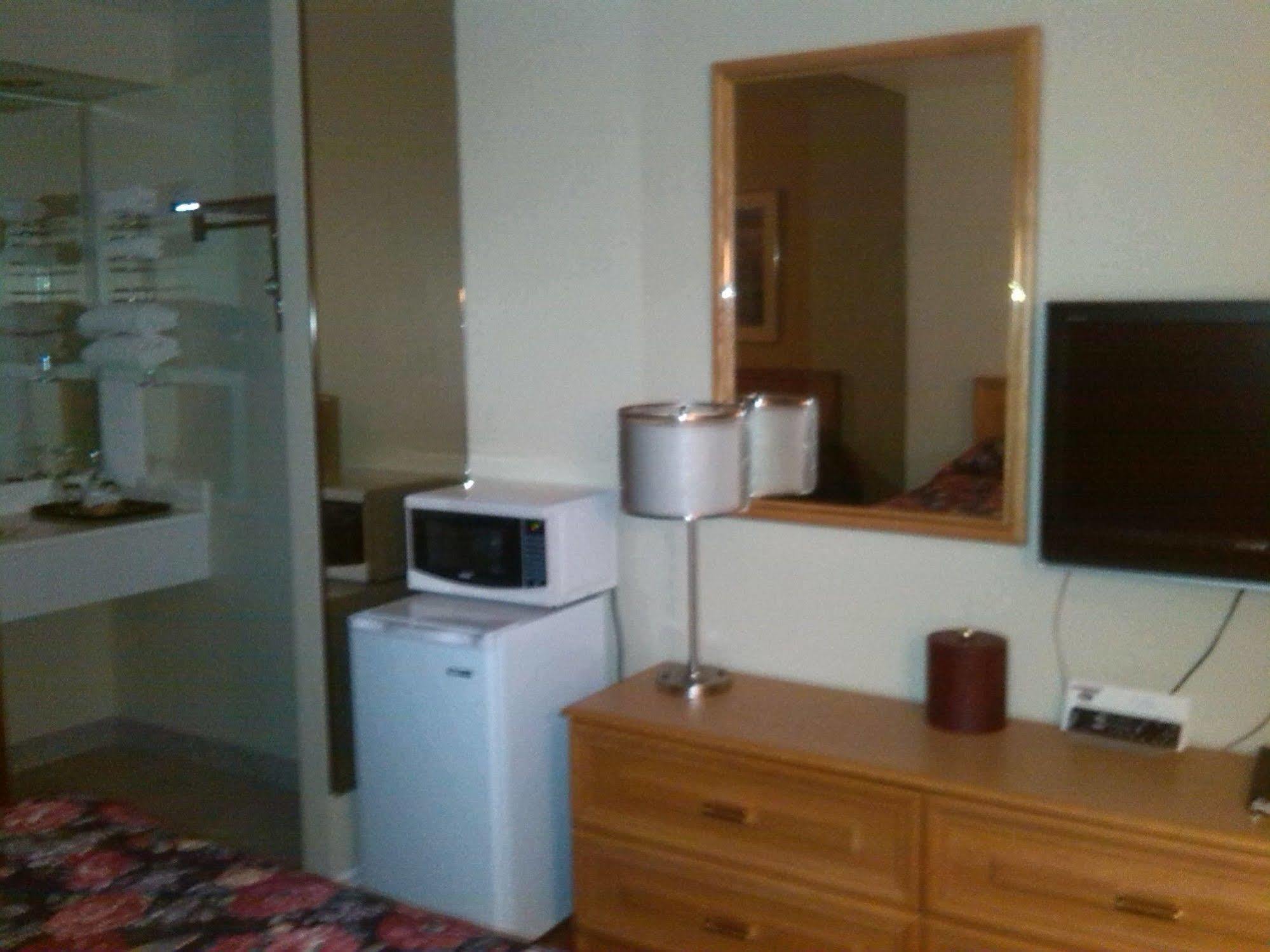 Motel La Siesta Saint-Lambert-Chambly 외부 사진