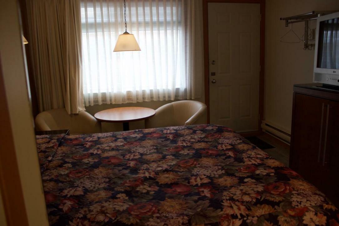 Motel La Siesta Saint-Lambert-Chambly 외부 사진